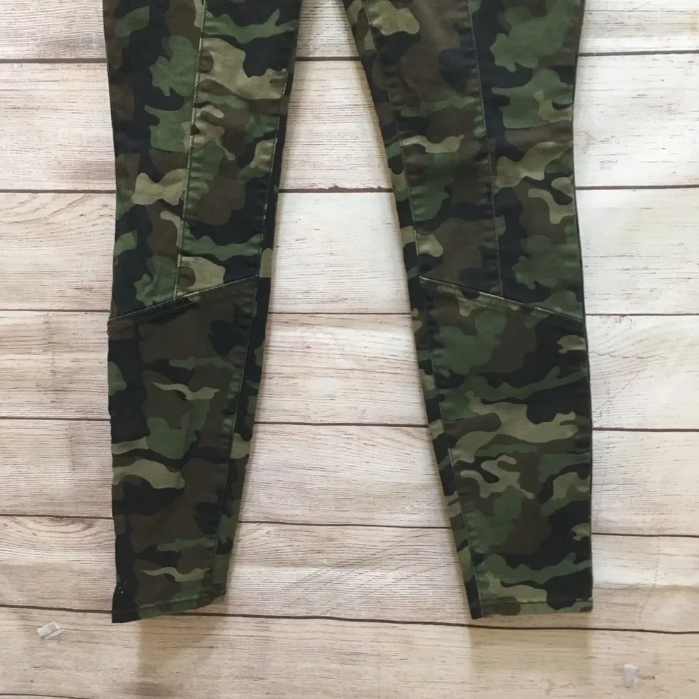 WILLIAM‎ RAST CAMO PANTS - Picture 3 of 5
